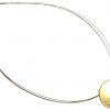 GEMSHINE Damenhalskette in hochwertiger Mattverarbeitung, 925 Silber vergoldet. Runder Designer Anhänger mit Kette. Made in Madrid / Spanien. Im eleganten Schmucketui mit Geschenkverpackung – Bild 4