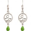 GEMSHINE Damenohrringe aus 925 Silber mit YOGA Lotusblumen und Peridot Quarzen. Edelsteine hervorragender Qualität und Farbe. Made in Madrid / Spanien. Im eleganten Schmucketui und Geschenkverpackung
